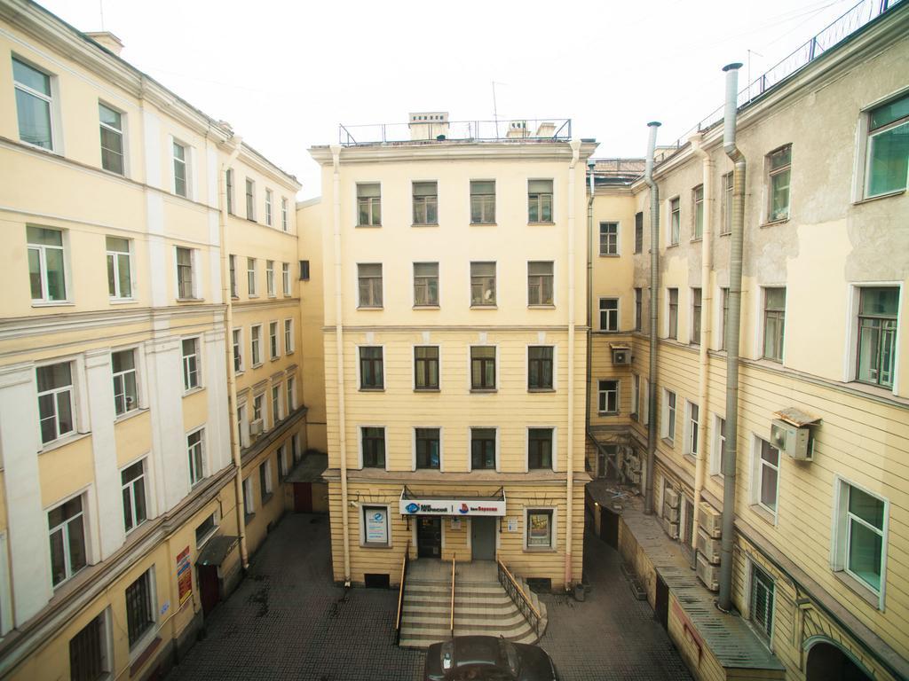 סנט פטרסבורג Apartments Next To Kazan Cathedral חדר תמונה