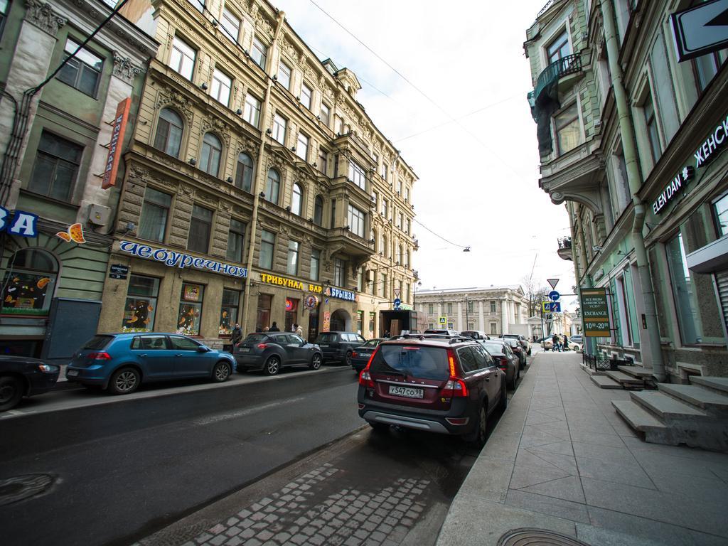 סנט פטרסבורג Apartments Next To Kazan Cathedral מראה חיצוני תמונה
